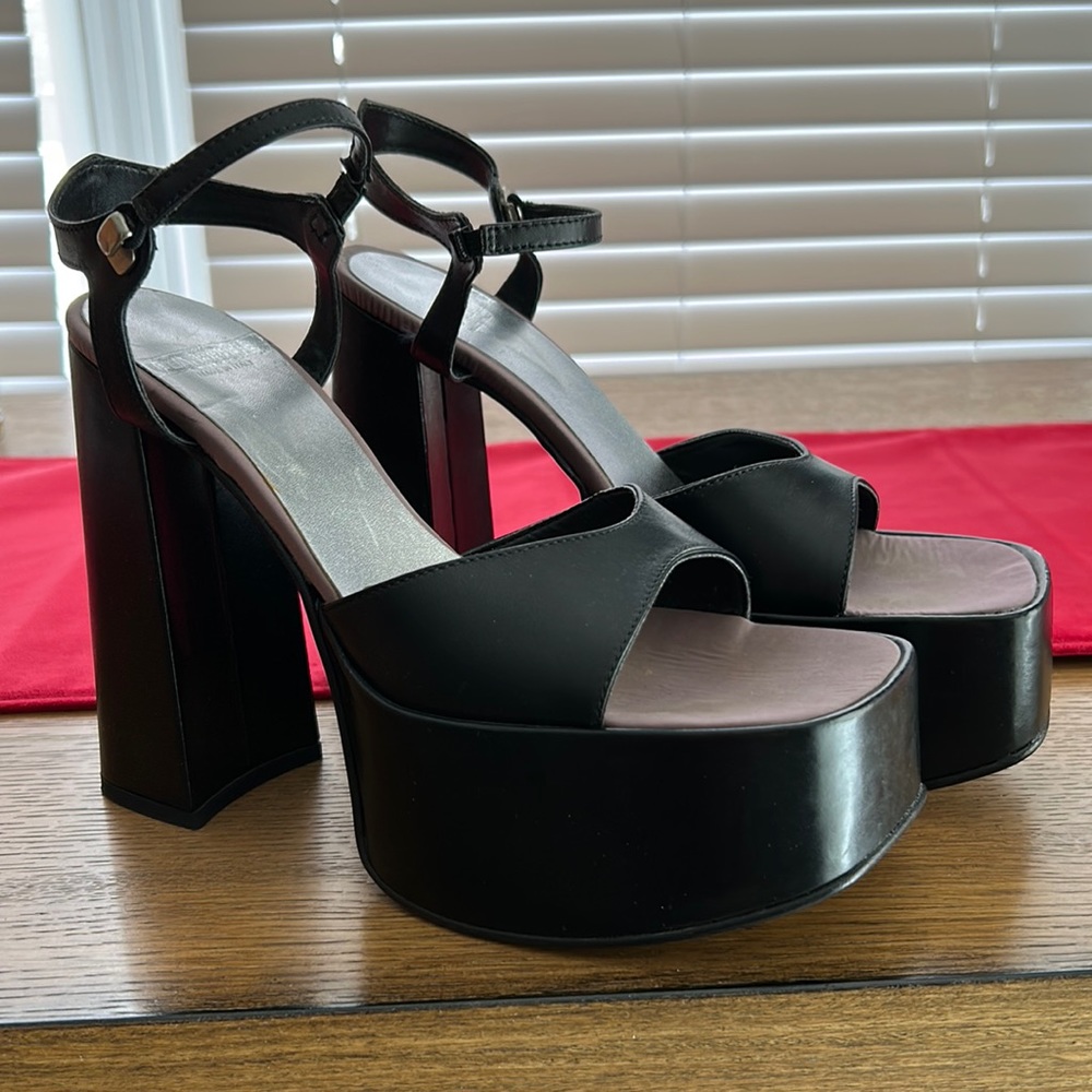 Platform black high heel sandals